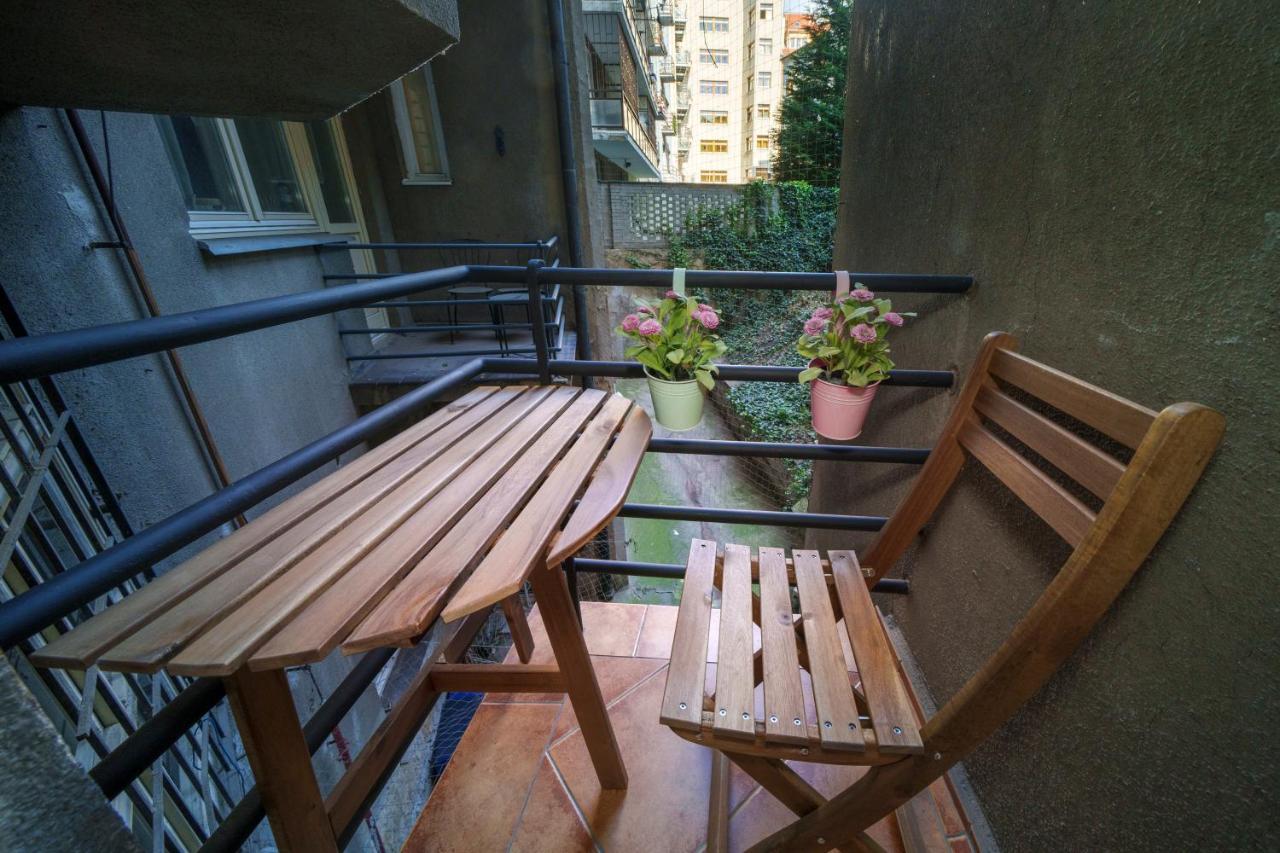 Dlouhá Apartment with balcony Praga Exterior foto